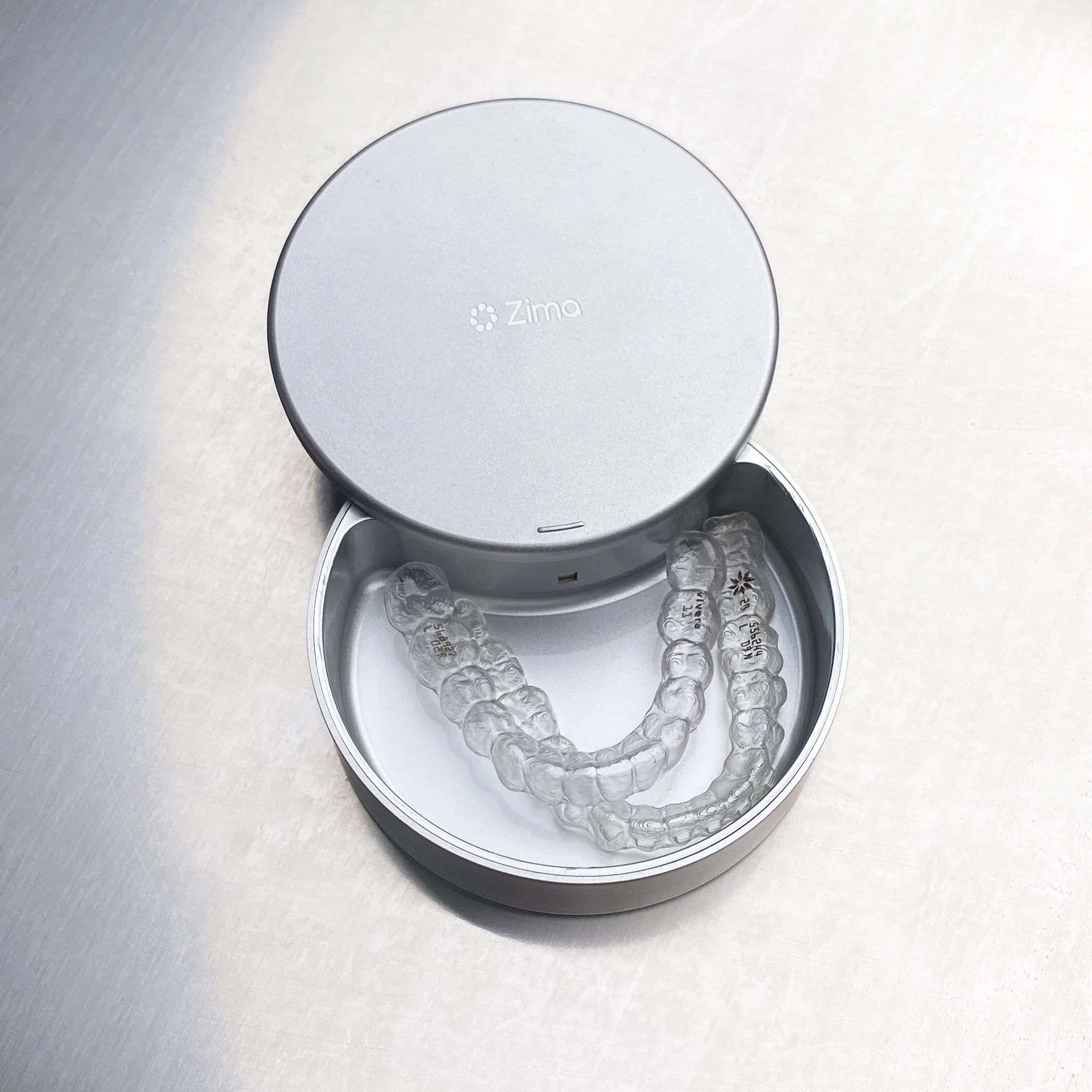 Zima UV-Case